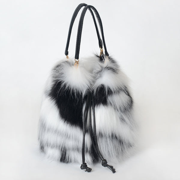 Bucket Bag product view 3 by EuroChic Tote