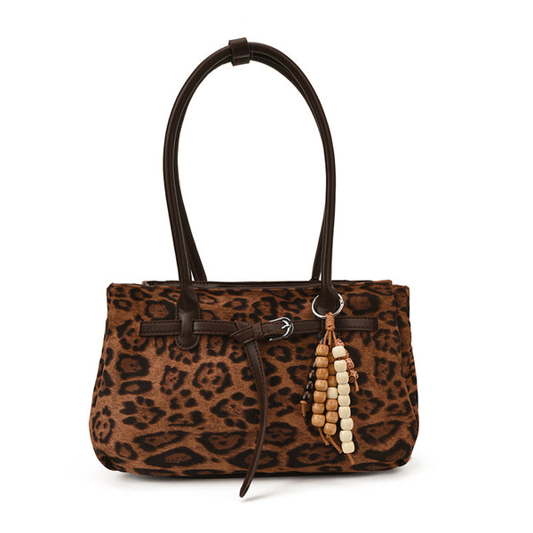 Large Capacity Vintage Tote Bag product view 4 by EuroChic Tote