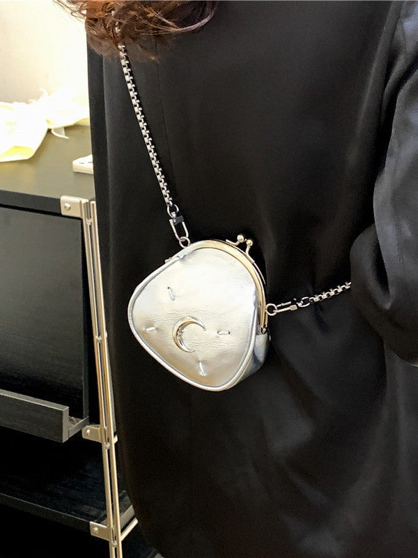 Moon Flower Chain Shell Clutch Bag