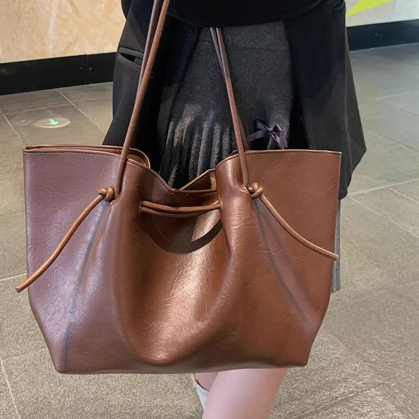 Large Capacity Vintage Leather-Look Shoulder Bag